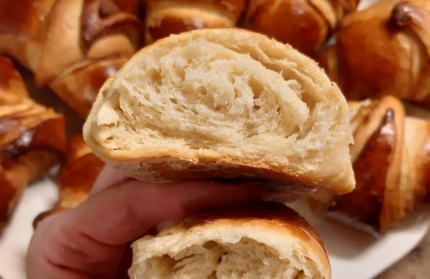 croissants al miele